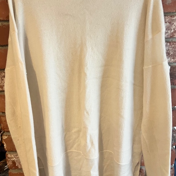 Vince cashmere sweater - Picture 2 of 4